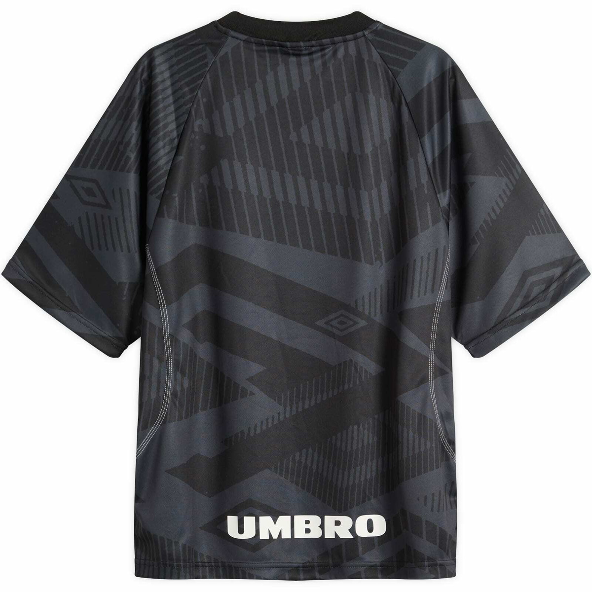 END. x Umbro London Jersey in Black