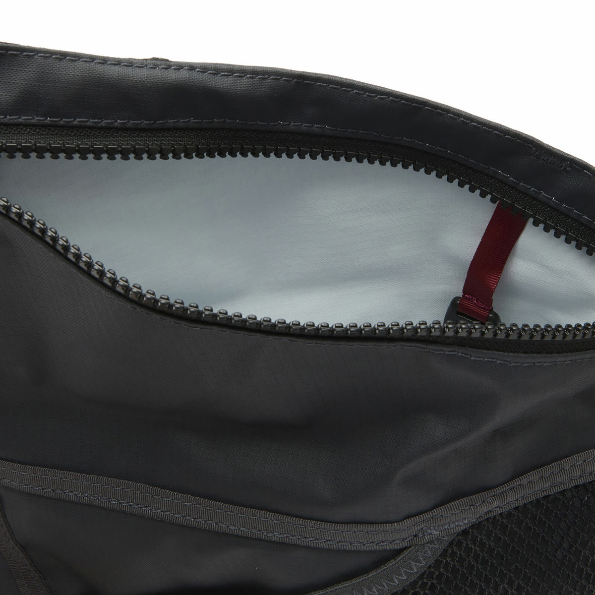 Klättermusen Hrid Wp Accessory Bag 3L in Raven 