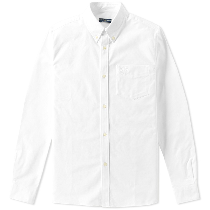 Photo: Fred Perry Reissues Heavy Oxford Shirt White