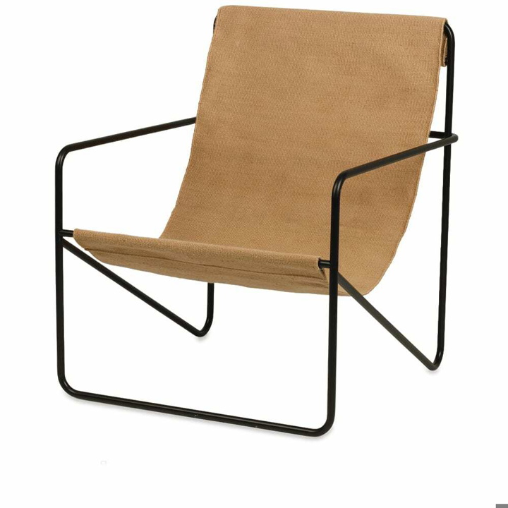 Photo: Ferm Living Desert Lounge Chair in Black/Sand