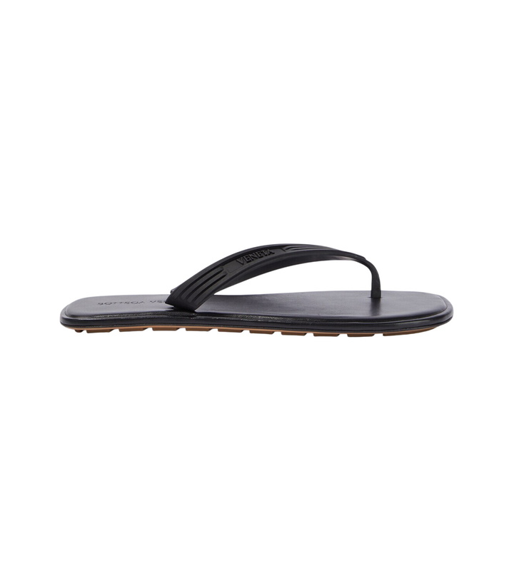 Photo: Bottega Veneta Sampieri thong sandals