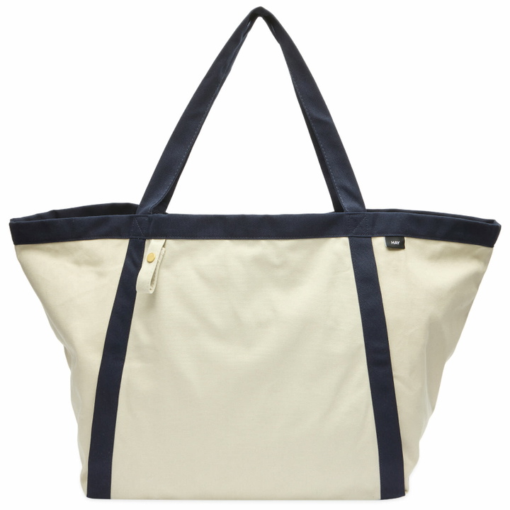 Photo: HAY Everyday Sports Bag in Grey 