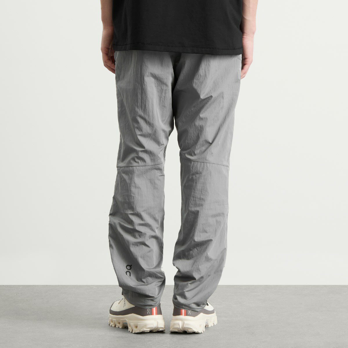 ON Men's Court Pants in Eclipse