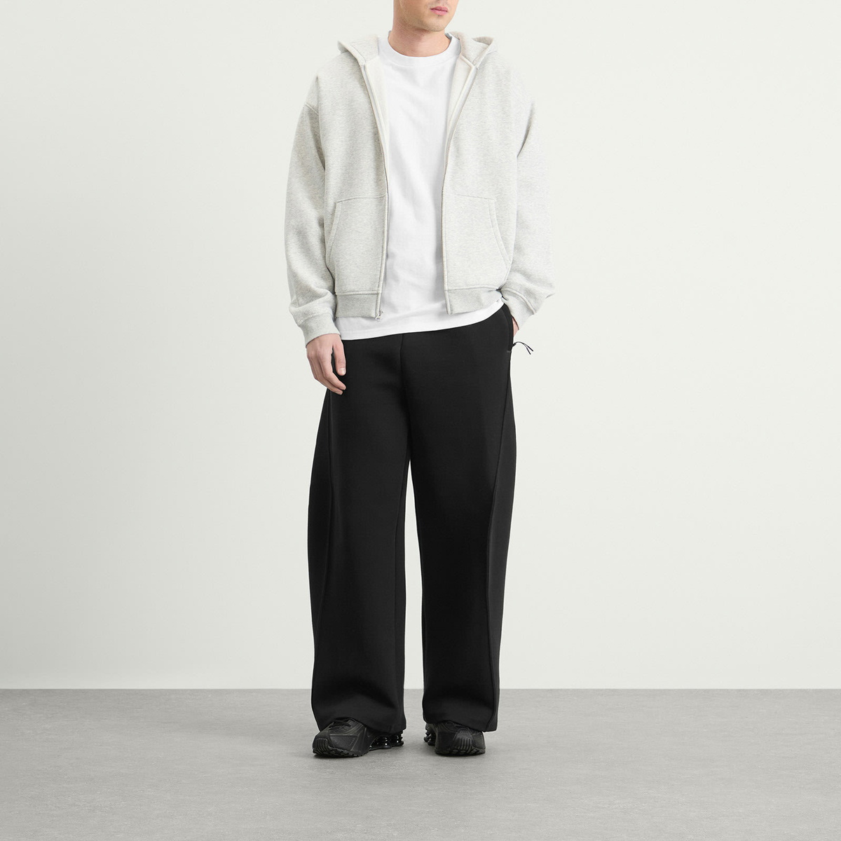 Nike Tech Fleece Pant in Black