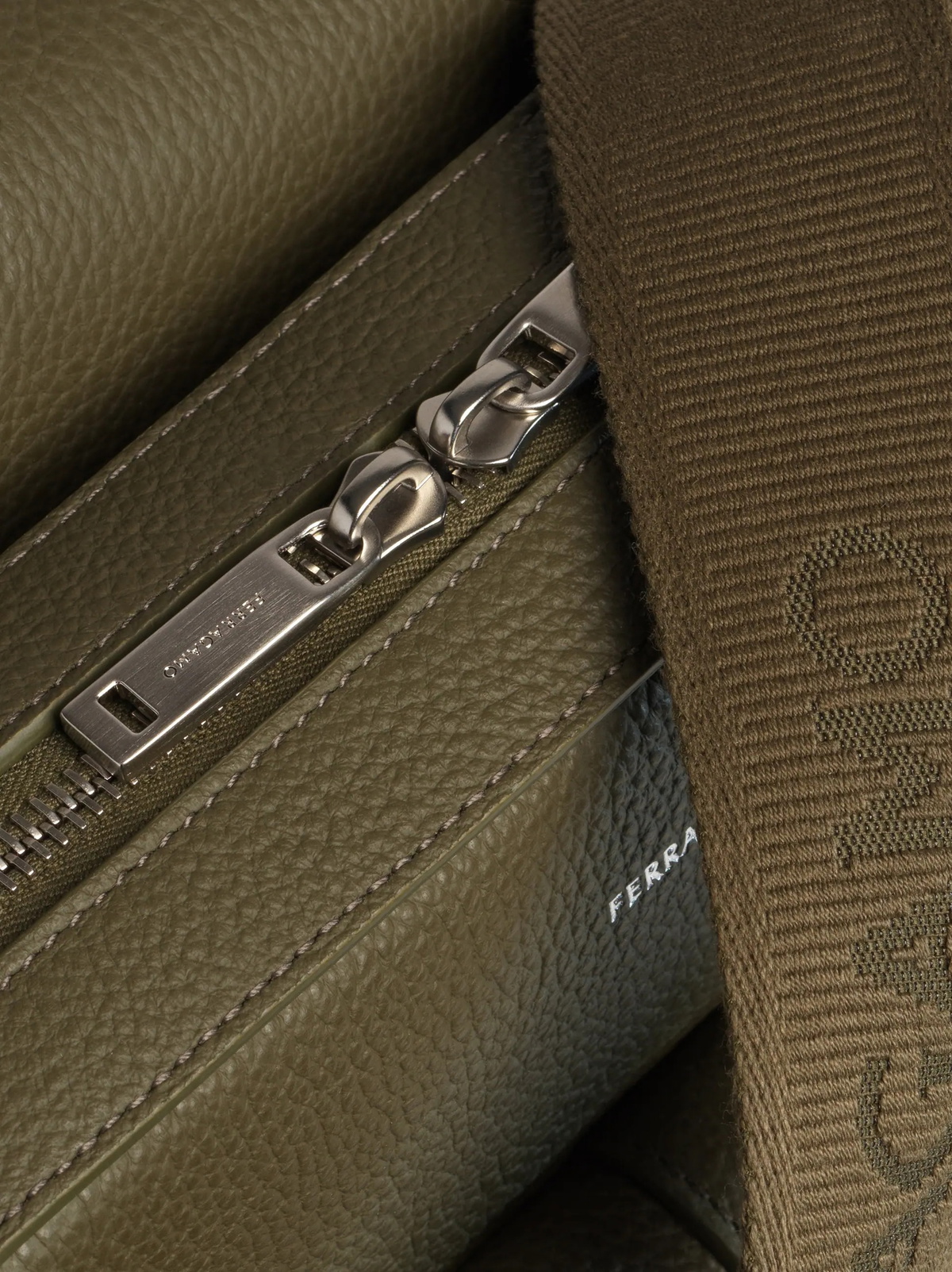 Ferragamo Mens Hug buckle sling bag in Green