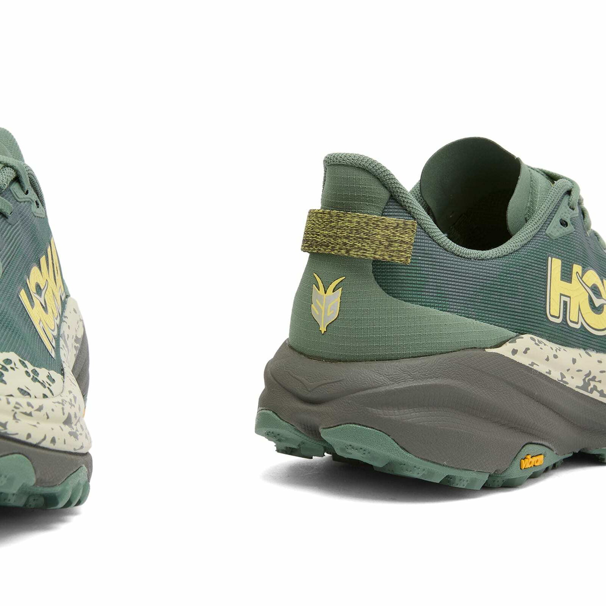 HOKA ONE ONE M Speedgoat 6 Sneaker in Fern/Asphalt Grey
