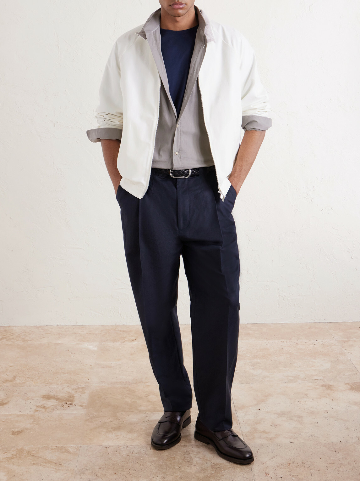 Brunello Cucinelli - Tapered Pleated Cotton and Linen-Blend Trousers - Blue