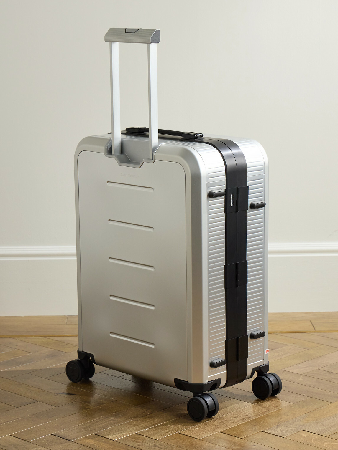 DB Journey - Ramverk Polycarbonate and Aluminium Check-In Suitcase