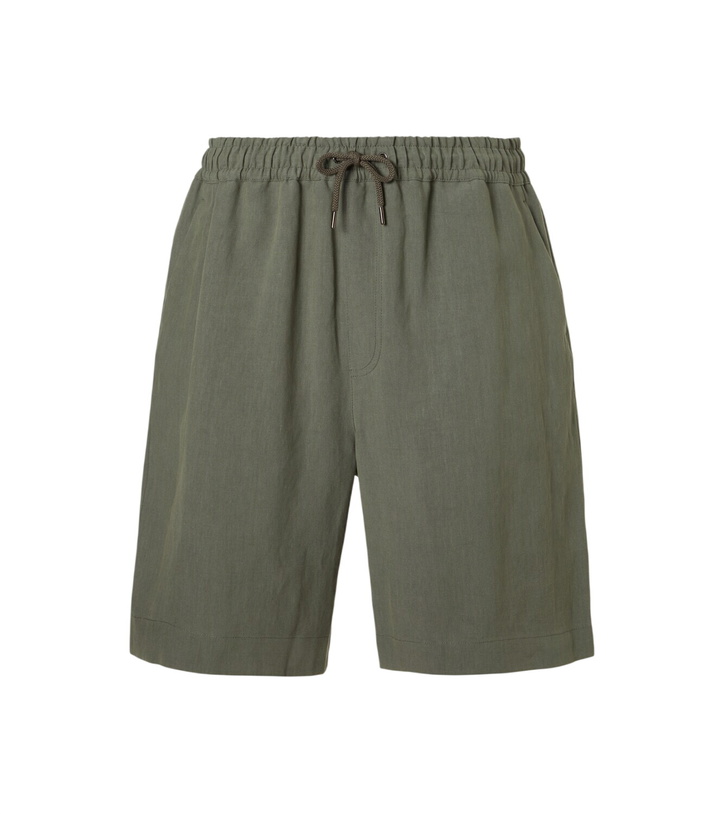 Photo: Giorgio Armani Linen Bermuda shorts