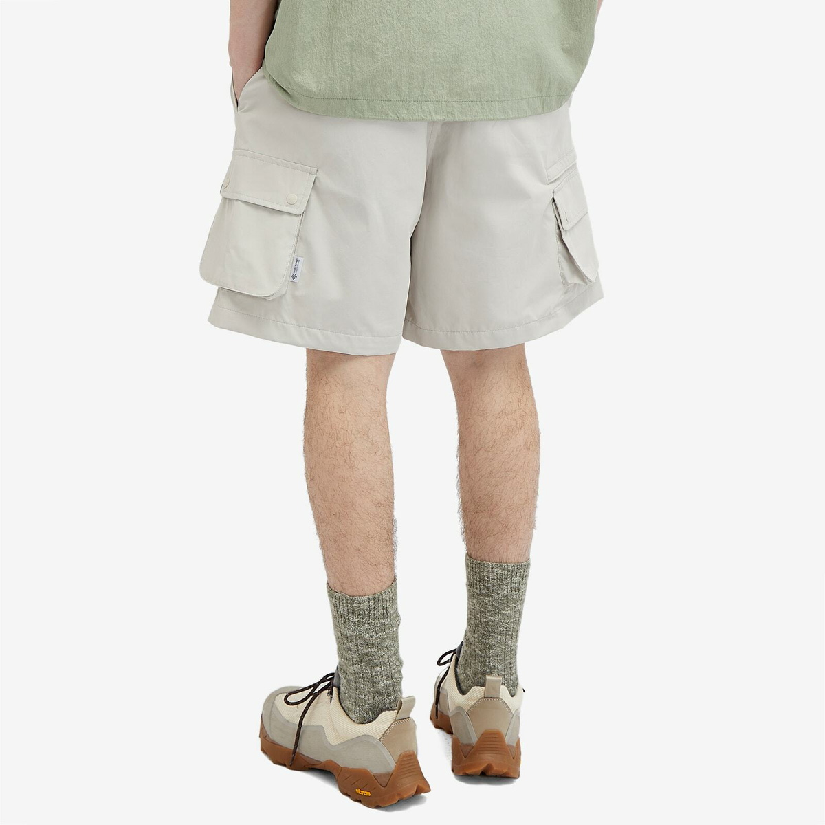 DAIWA Men's Gore-Tex Windstopper Tech Hiker Mountain Shorts in Ecru