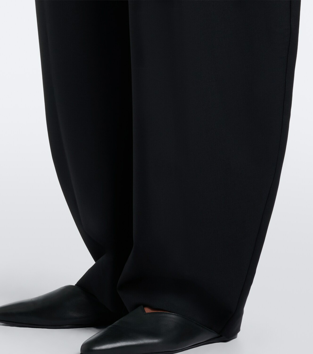 Róhe Wool and mohair barrel pants