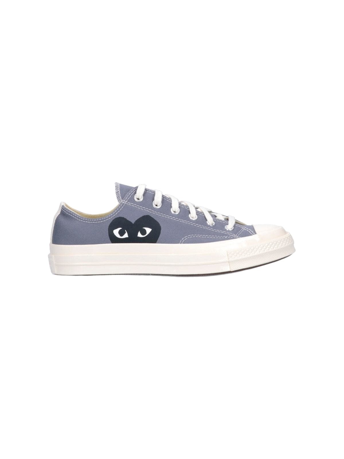 Comme des Garçons Play Low Top chuck Taylor Sneakers