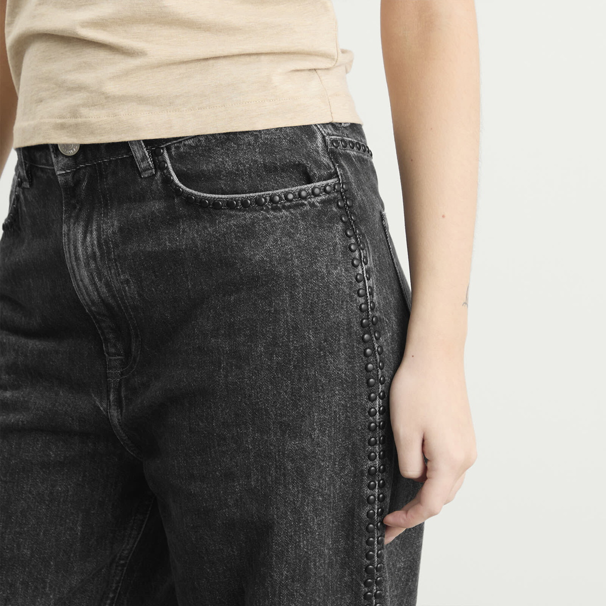 Samsøe Samsøe Women's Sashelly Studded Jeans in Grey Cloud