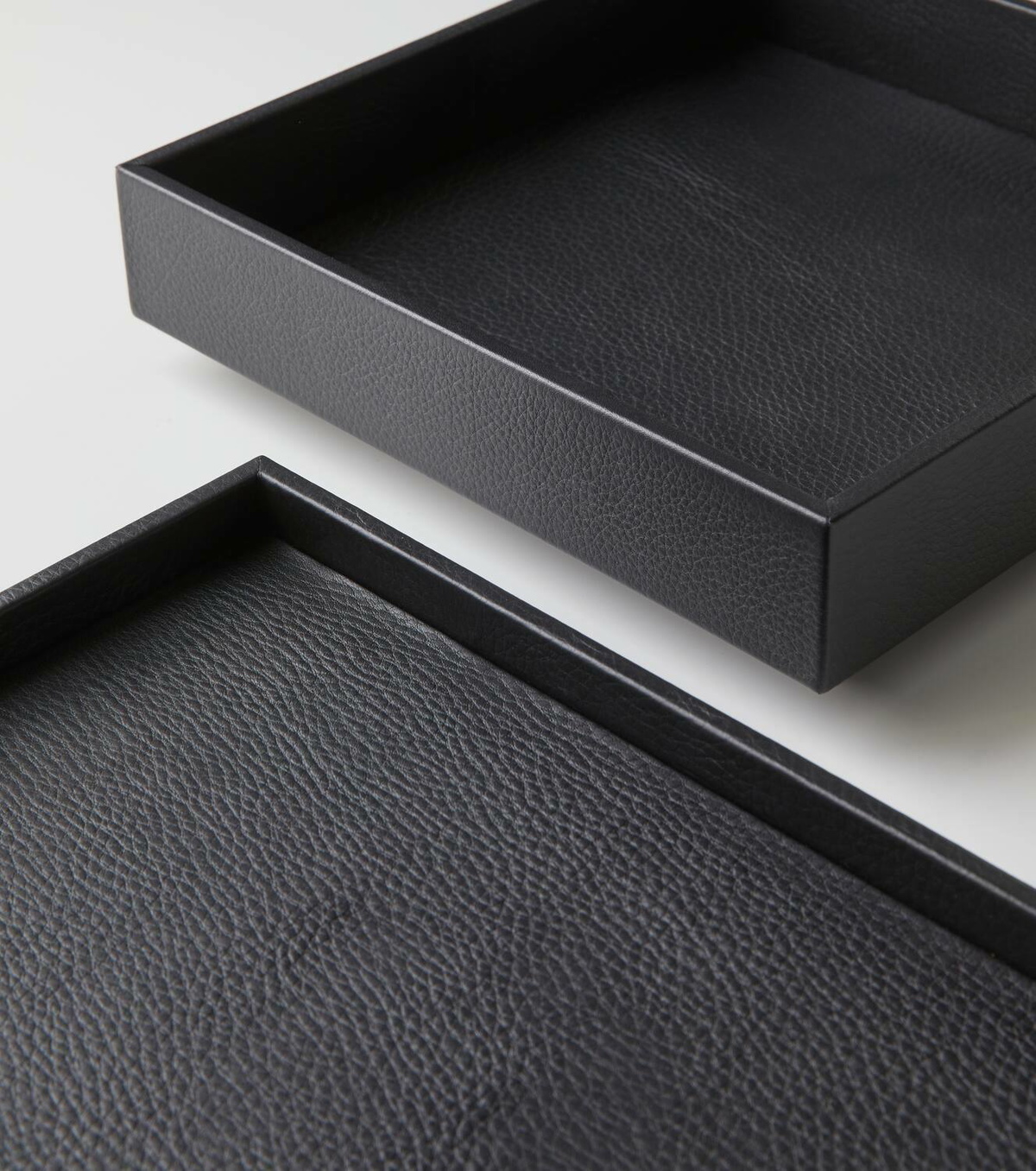 Michaël Verheyden Caro tray