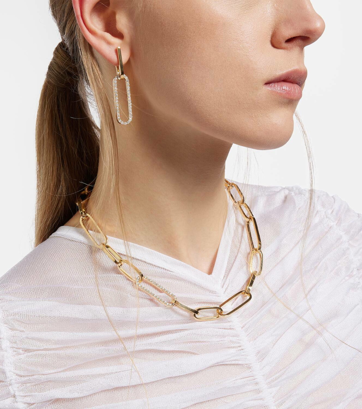 Bucherer Fine Jewellery Link 18kt gold hoop earrings with diamonds