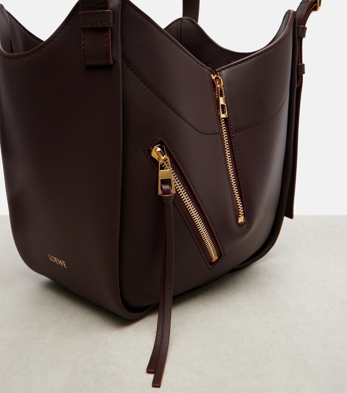 Loewe Hammock Flip Medium leather tote bag