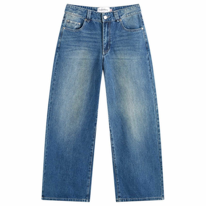 Photo: House Of Sunny Women's Low Rise Wide Leg Jeans in Blue Wash