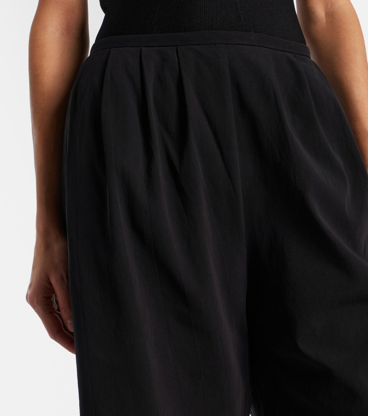 Khaite Poppy cotton shorts