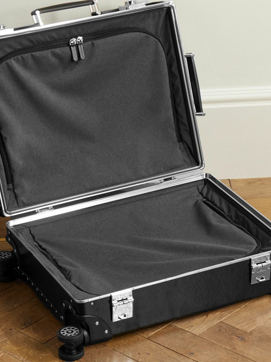 Globe-Trotter - Metropolis Leather-Trimmed Carry-On Suitcase