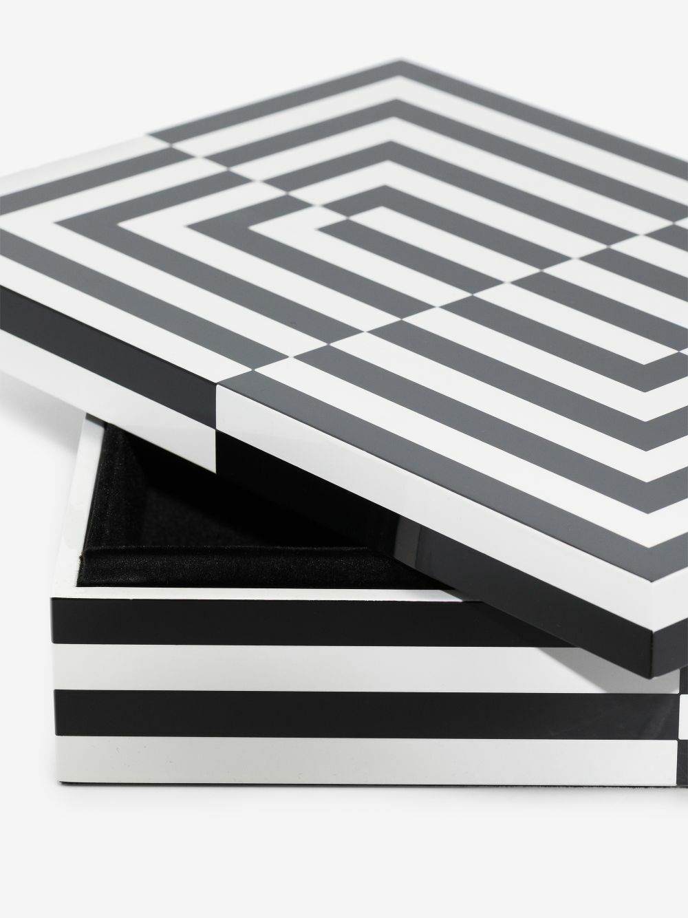 Jonathan Adler Black And White Op Art Large Lacquer Box