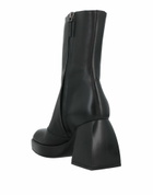 Nodaleto Womens Ankle boots in Black