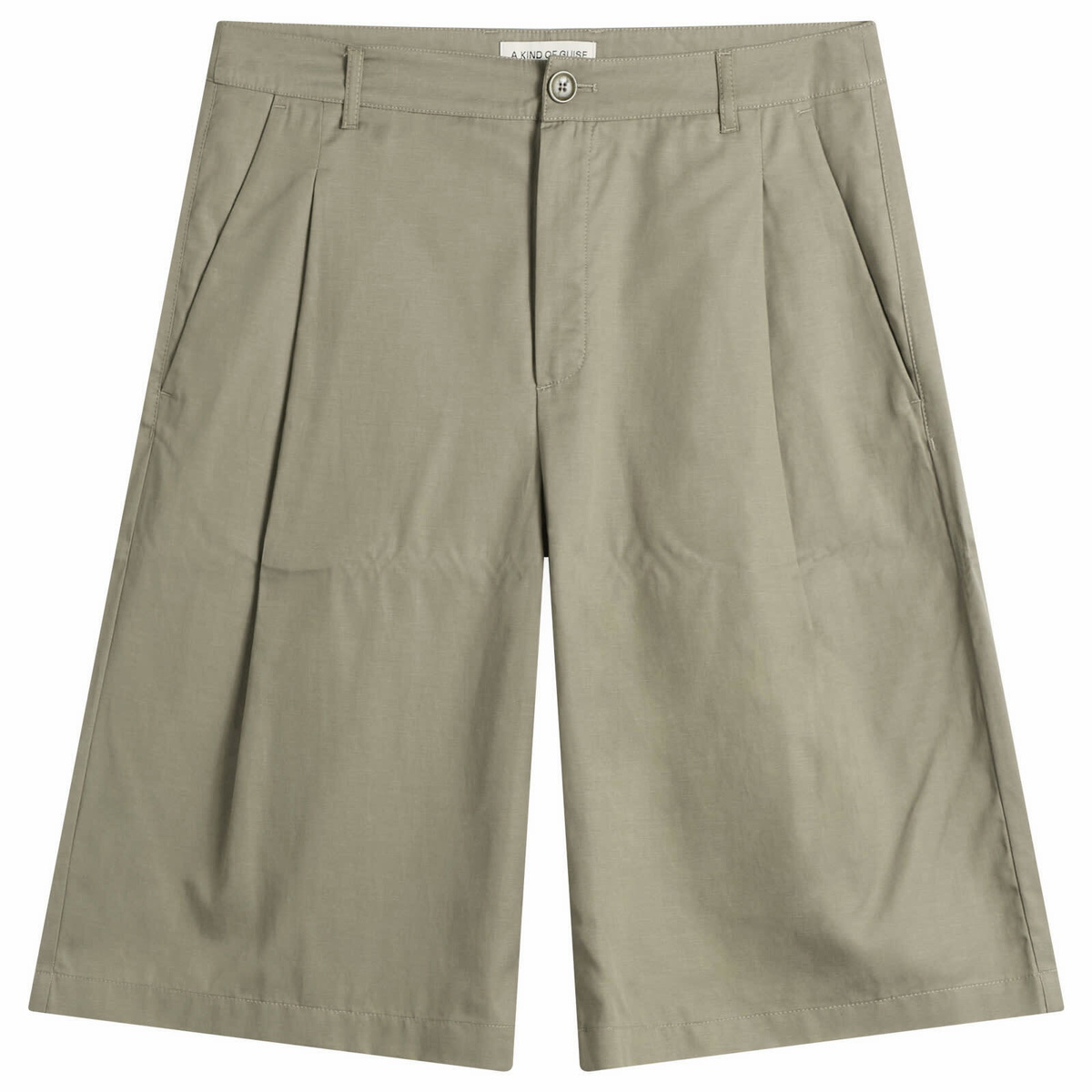 A Kind of Guise Men's Juno Pleated Shorts