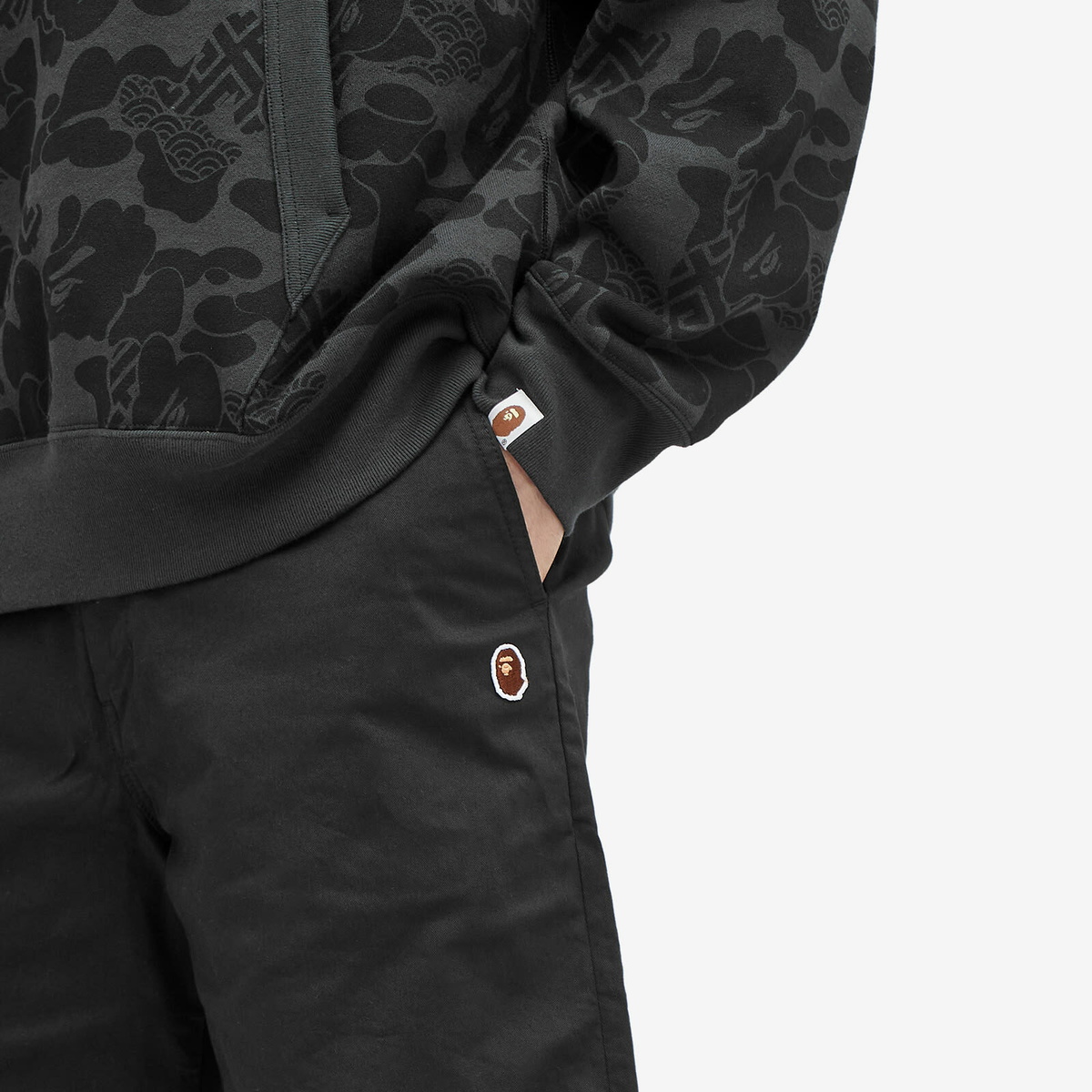 A Bathing Ape Men's One Point Chino Shorts in Black