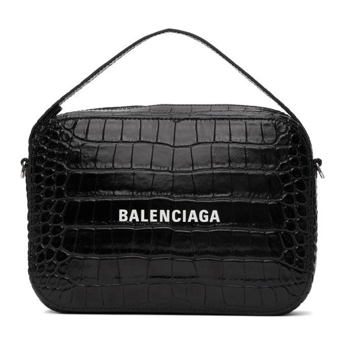Photo: Balenciaga Black Everyday Messenger Bag