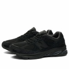 New Balance 2010 Sneaker in Black/Black