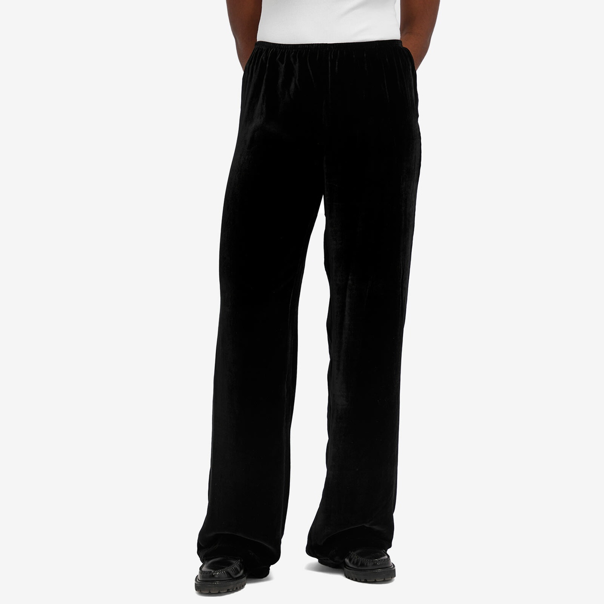 DONNI. Women's Velvet Simple Pants in Jet