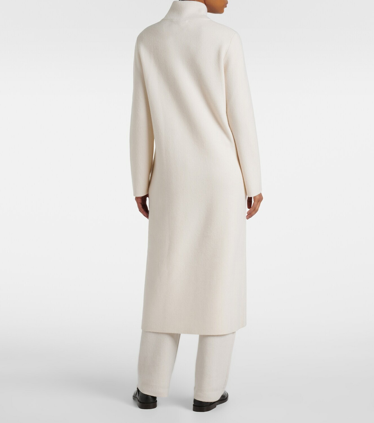 Lisa Yang Rhea cashmere coat