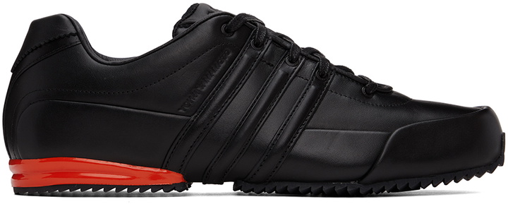 Photo: Y-3 Black Sprint Sneakers