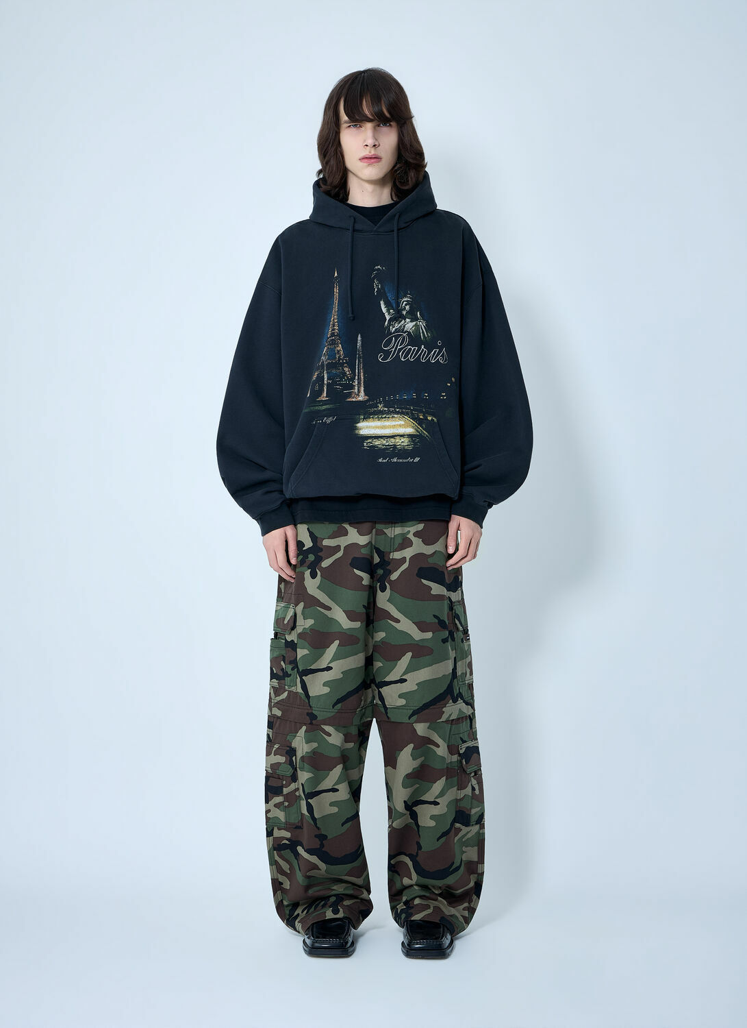 VETEMENTS Paris Tourist Zip Up Hoodie