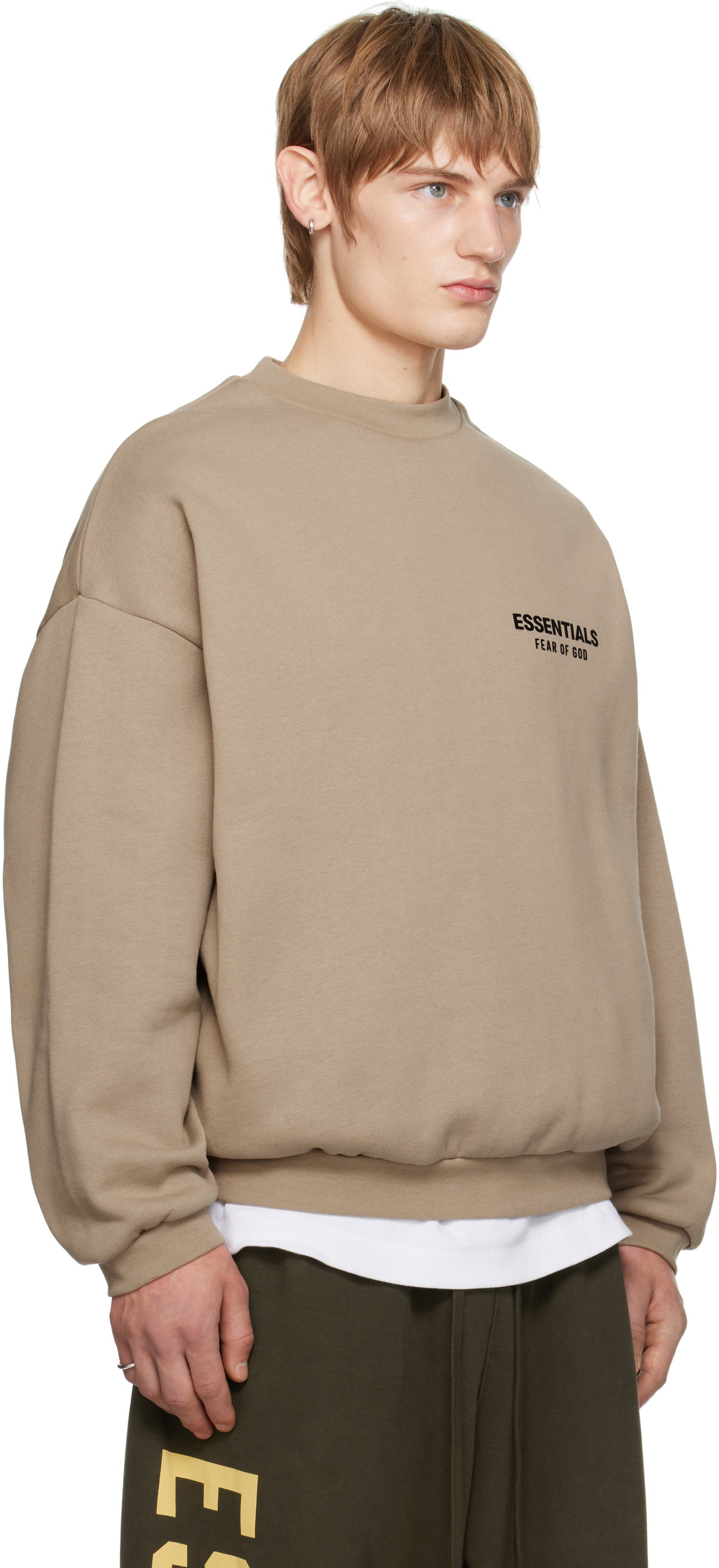 ESSENTIALS ベージュ スウェット FEAR OF GOD Fear of God ESSENTIALS Beige Fleece Crewneck Sweatshirt Fear