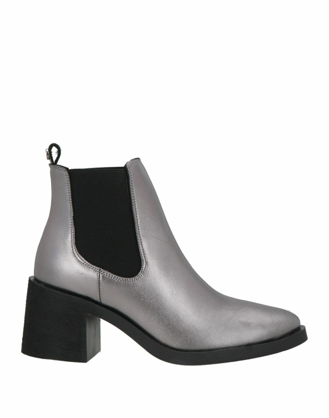 Photo: Steve Madden Womens Ankle boots in Gunmetal