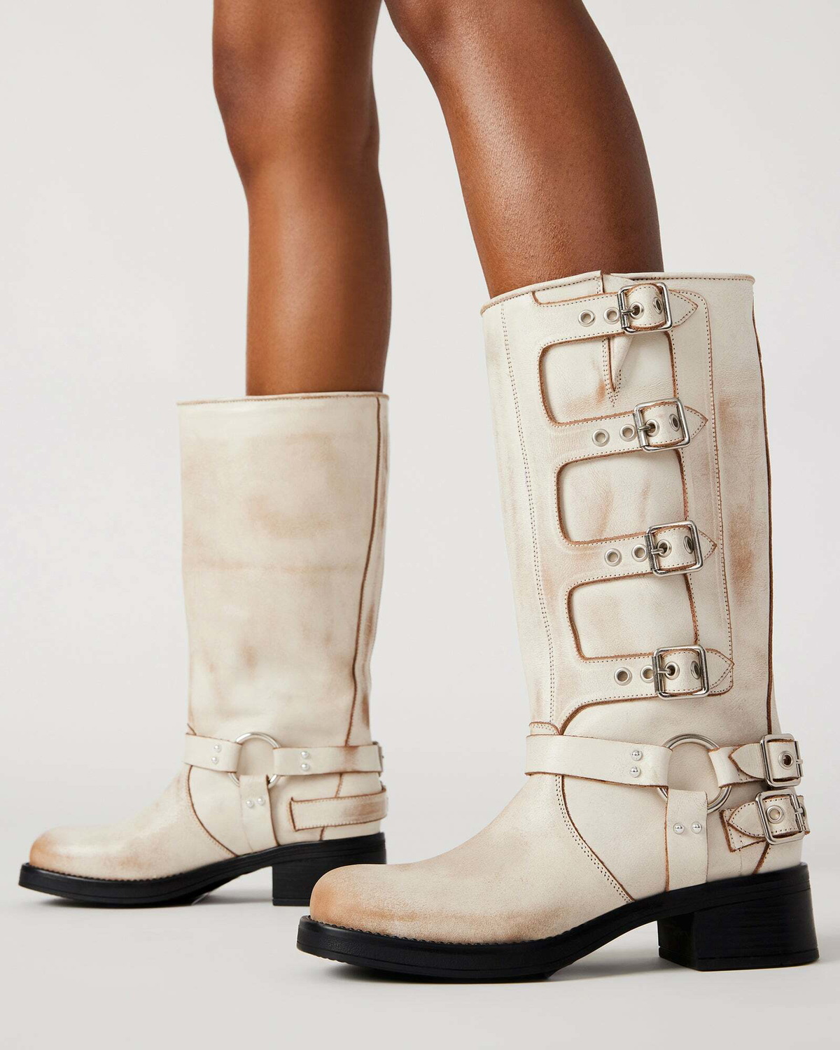 Steve Madden Rockyy Boots in White