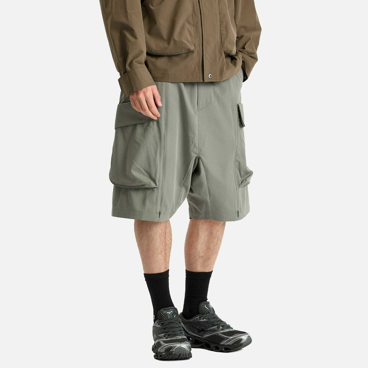 Poliquant Men's Deformed Cargo Pocket Jungle Trousers in Sand Grey