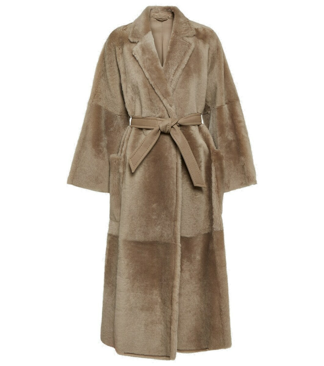 【関税&送料込】Max Mara Caramel Shearling Effige Sleeveless コート Max Mara Caramel Shearling Effige Sleeveless Coat Max