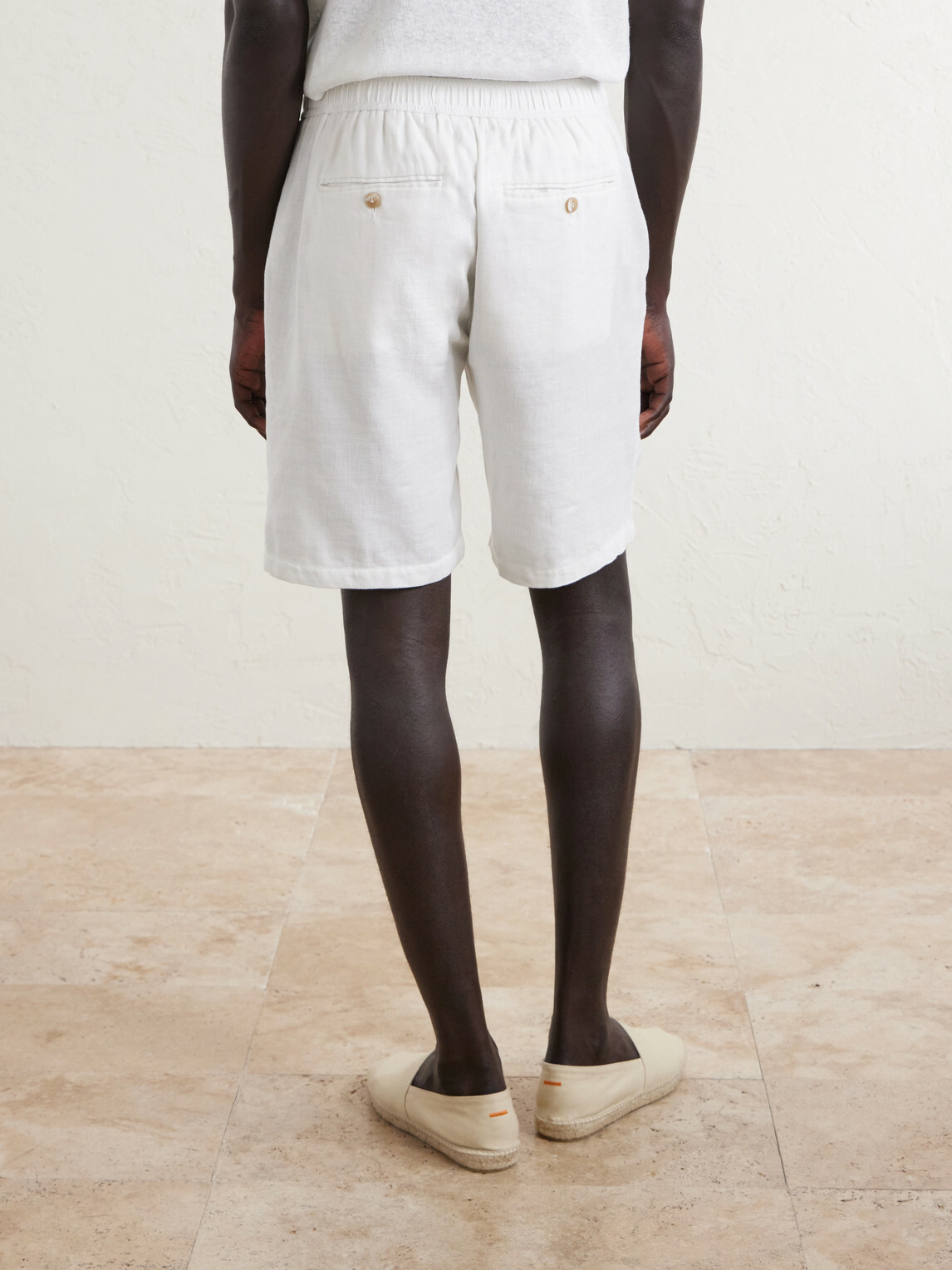 Frescobol Carioca - Rui Straight-Let Pleated Drawstring Shorts - Neutrals