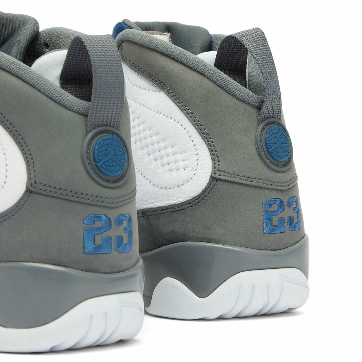 Air Jordan Men's 9 Retro Sneaker in White/Blue/Grey