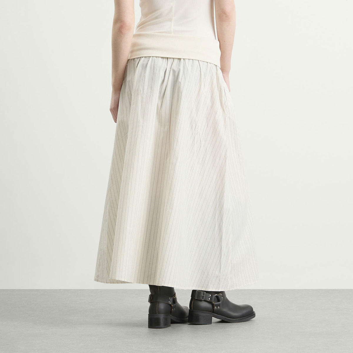 Samsøe Samsøe Women's Sathea Pleated Midi Skirt in Bone Stripe