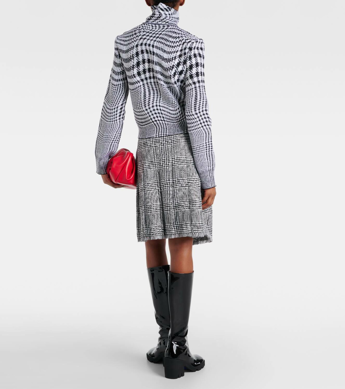 Tyra Houndstooth Turtleneck Sweater
