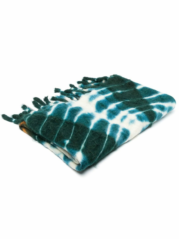 Photo: Jil Sander Blue Ezcaray Tie-Dye Blanket