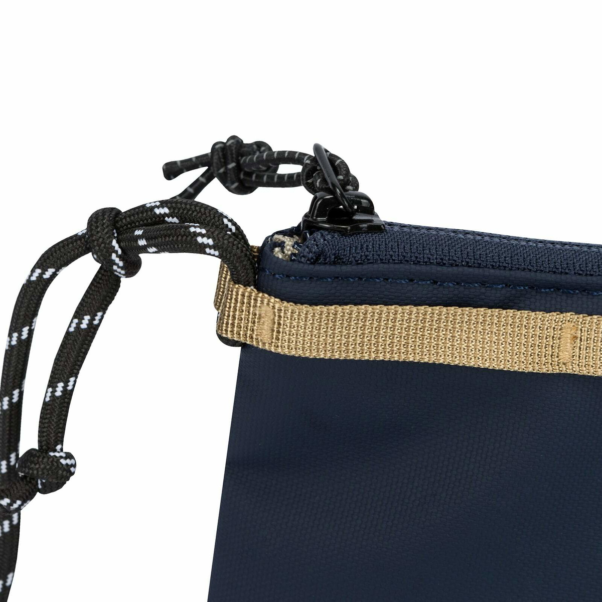 Elliker Hetchell Crossbody Bag in Navy