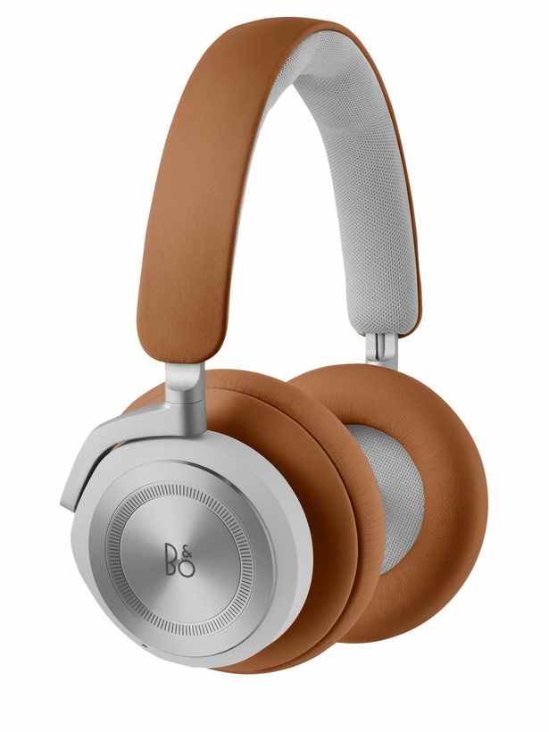 Photo: BANG & OLUFSEN Beoplay Hx Timber Headphones