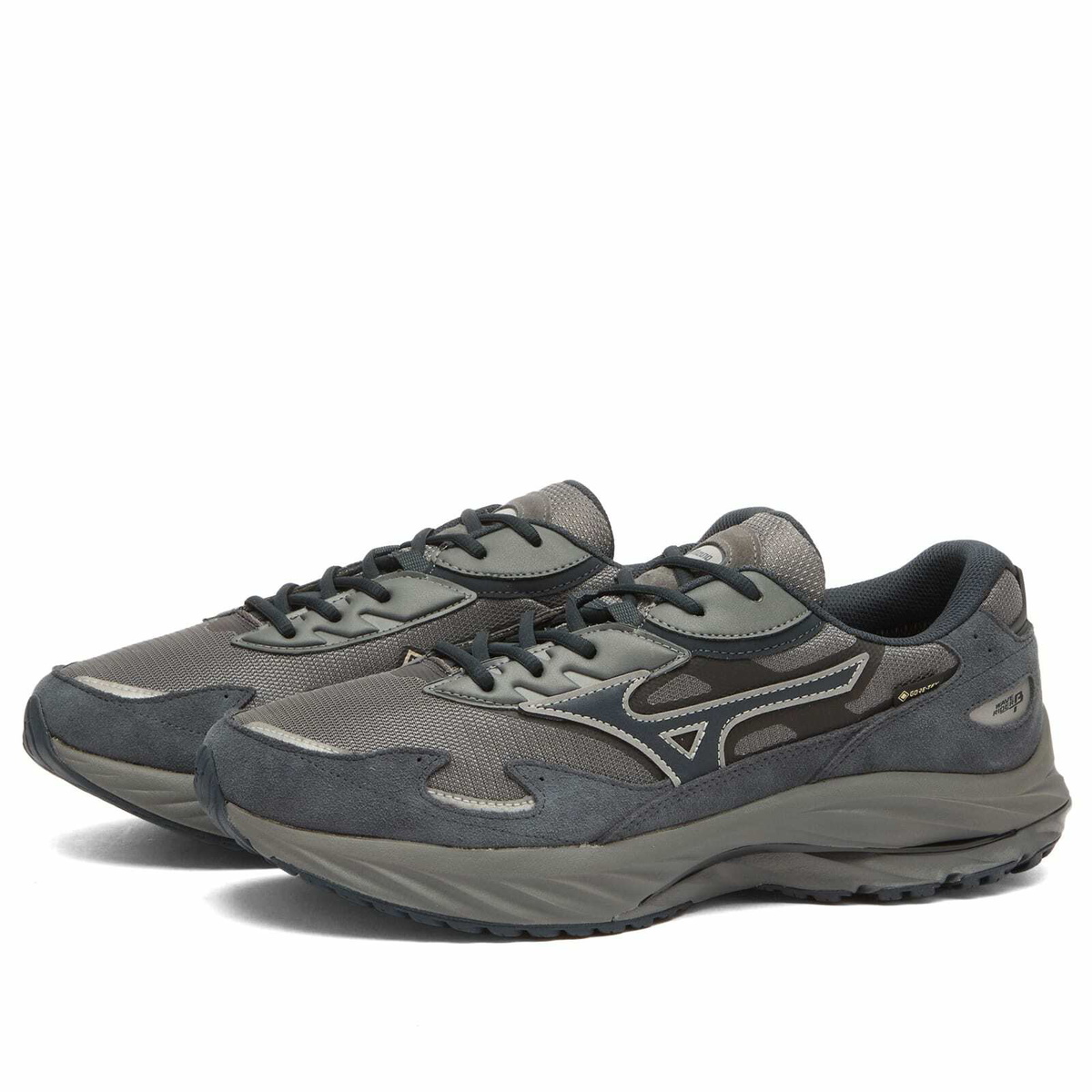 Mizuno WAVE RIDER β GTX Sneaker in Quiet Shade/Vulcan/Silver