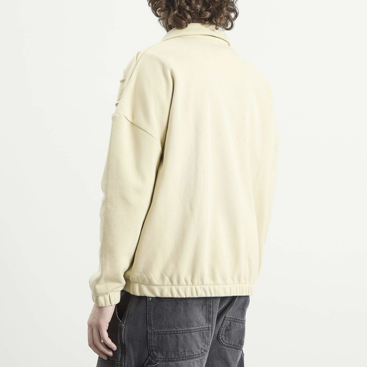 Umbro Men's Diamond Drill Sweat Top in Dust