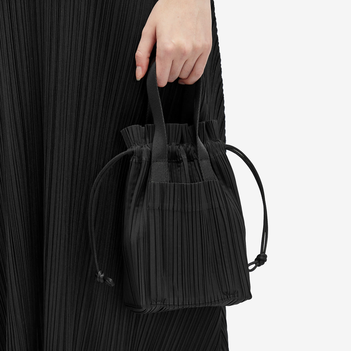 Pleats Please Issey Miyake Women's Bag in 15-Black Pleats Please