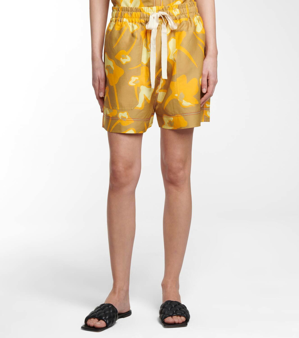 Lee Mathews Wren floral linen-blend shorts