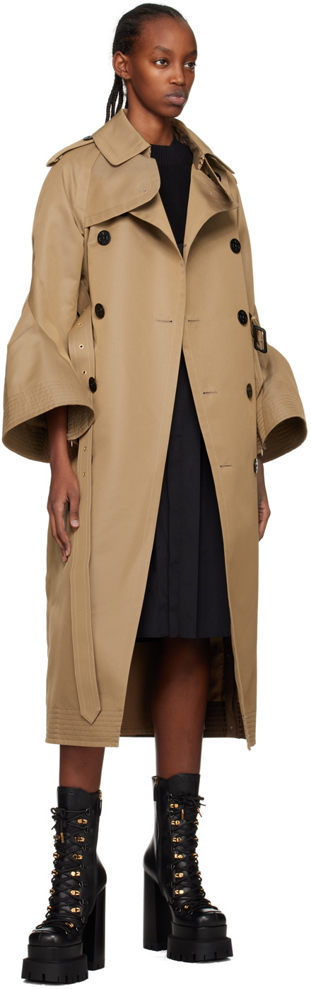 Flared trench outlet coat